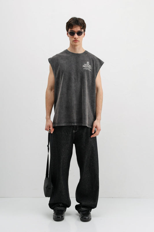 Printed Sleeveless Oversized T-Shirt