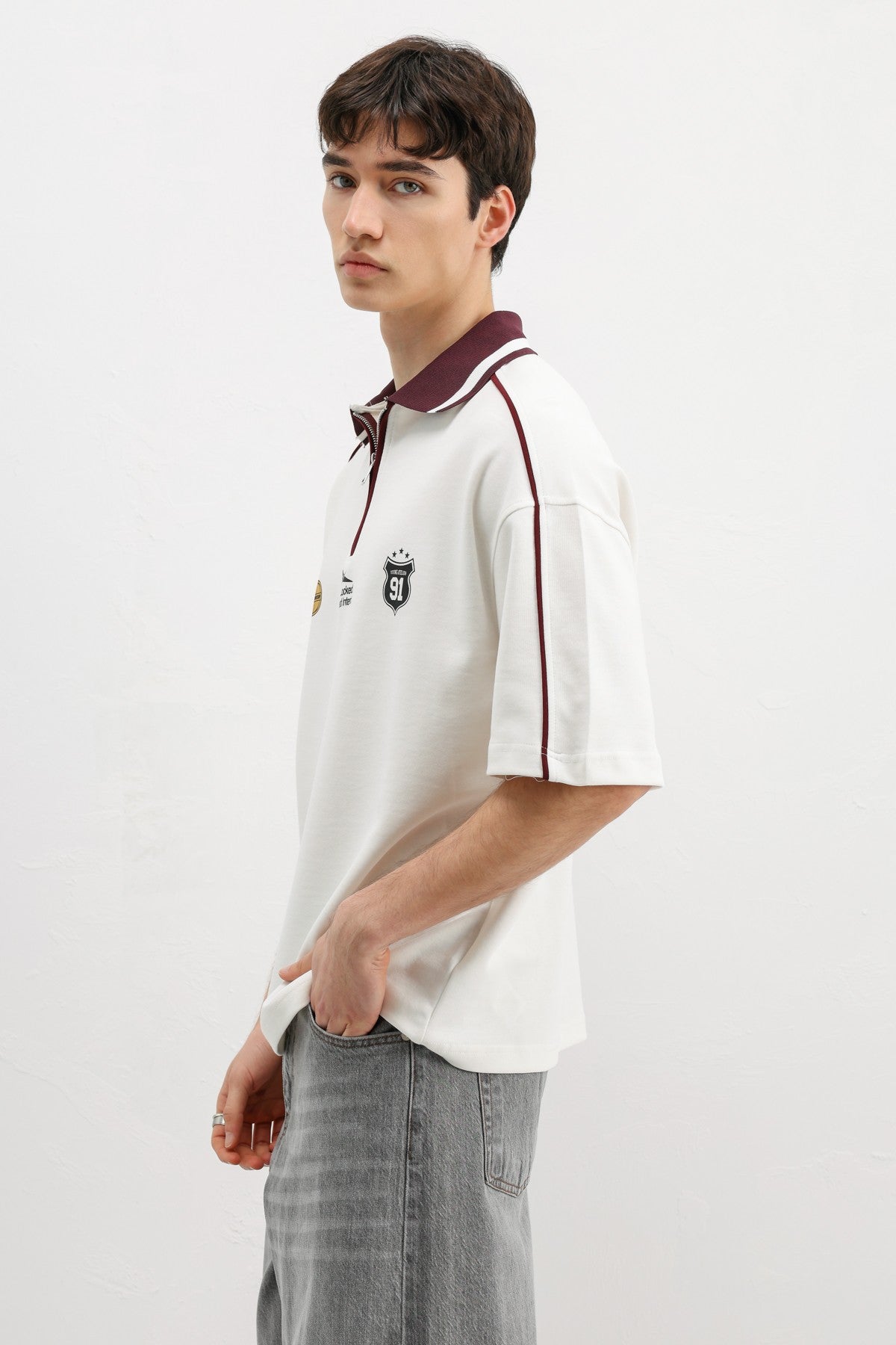 Oversized T-Shirt with Zipper Collar and Print