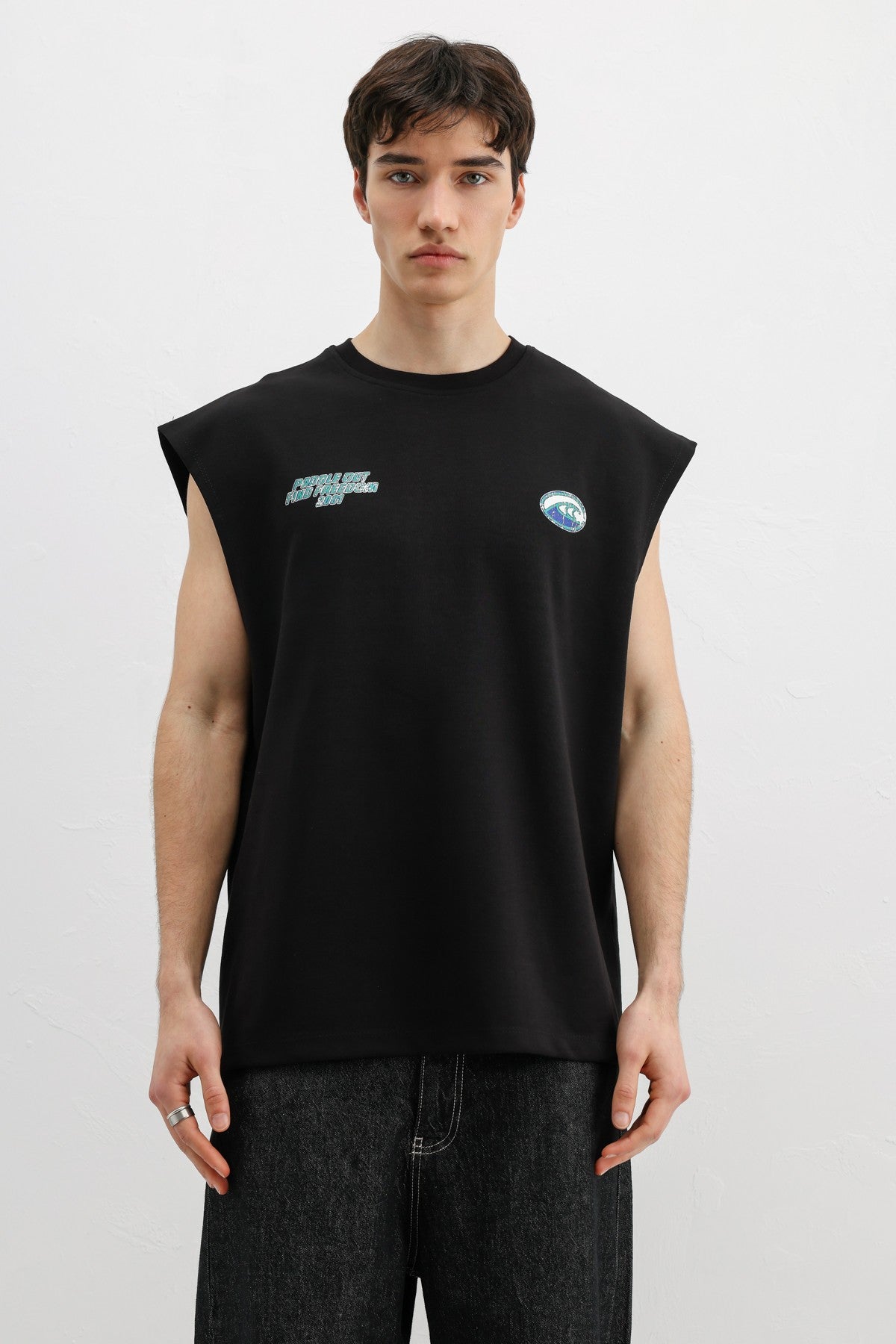 Oversized Printed Sleeveless T-Shirt