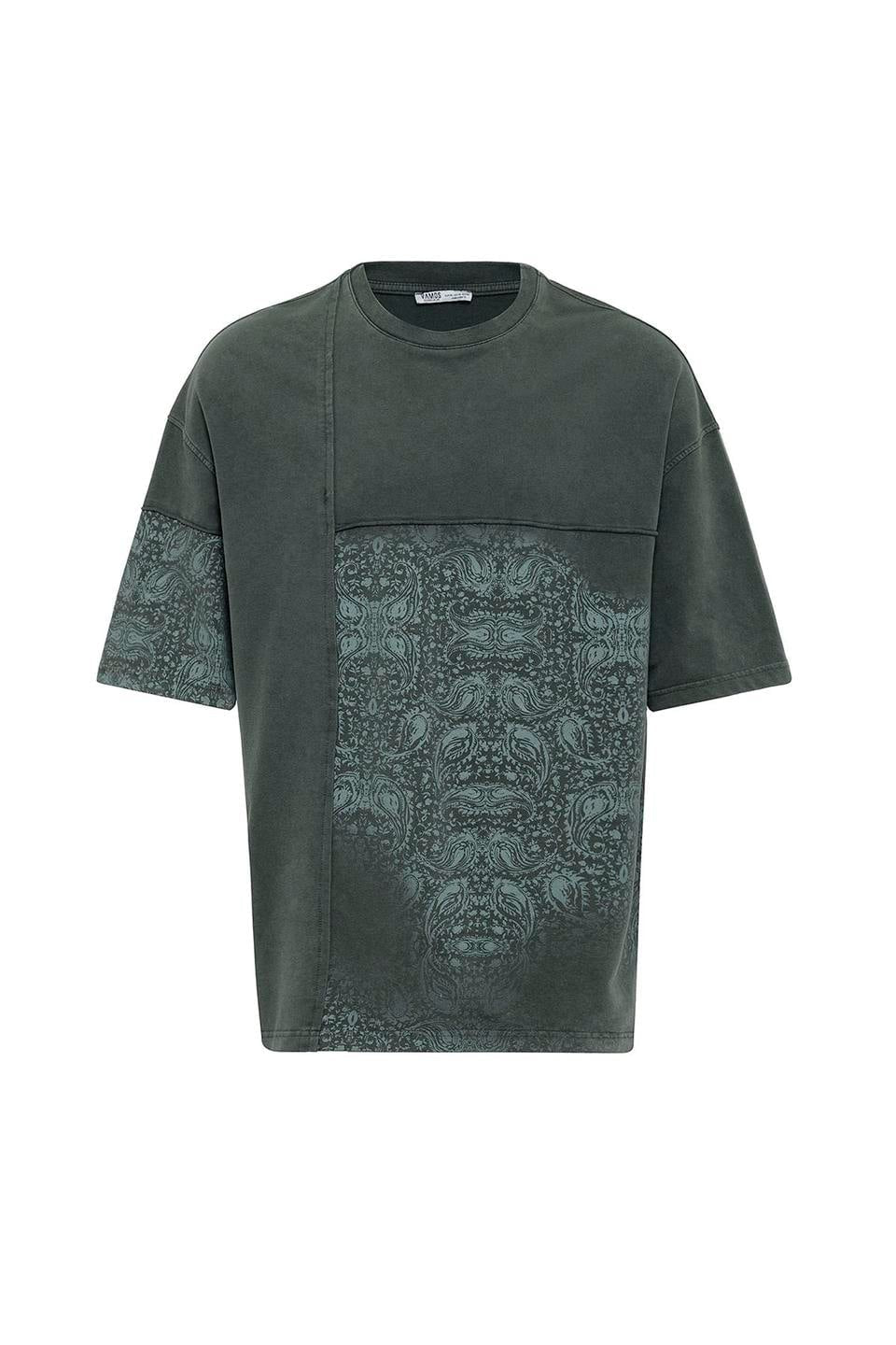 Oversized T-Shirt with Bike Neckline and Washable Collar