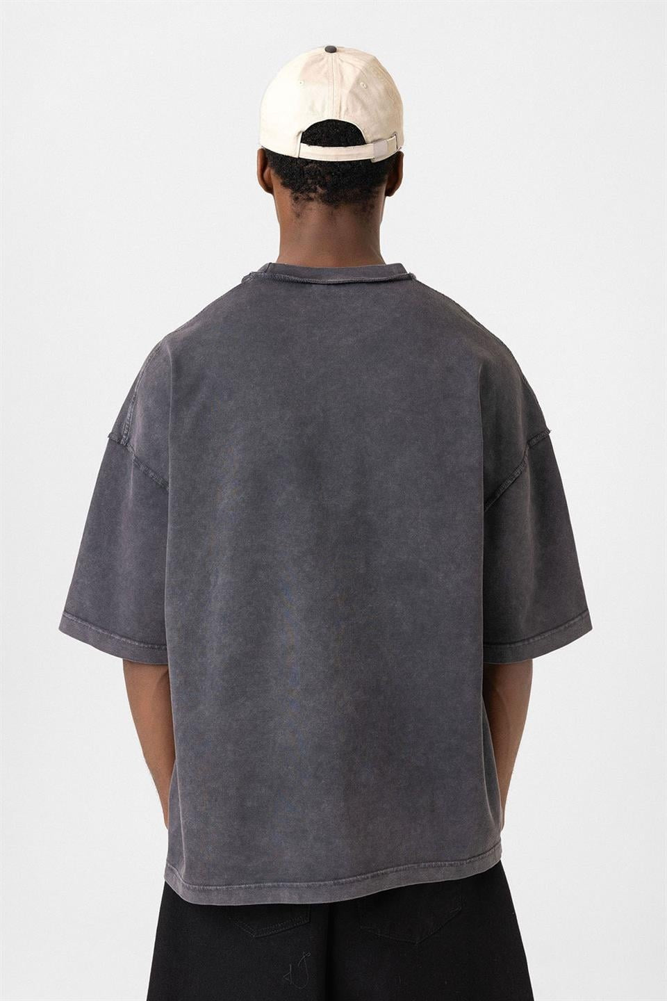 Oversized T-Shirt with Pockets (Machine Washable)