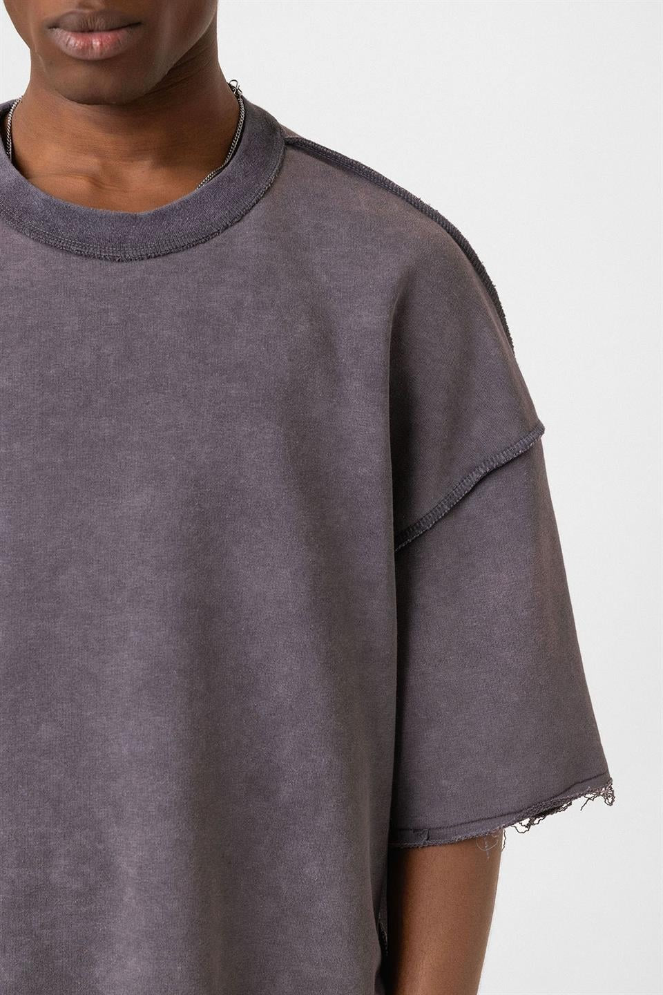 Oversized T-Shirt (Pre-Washed) V70-64