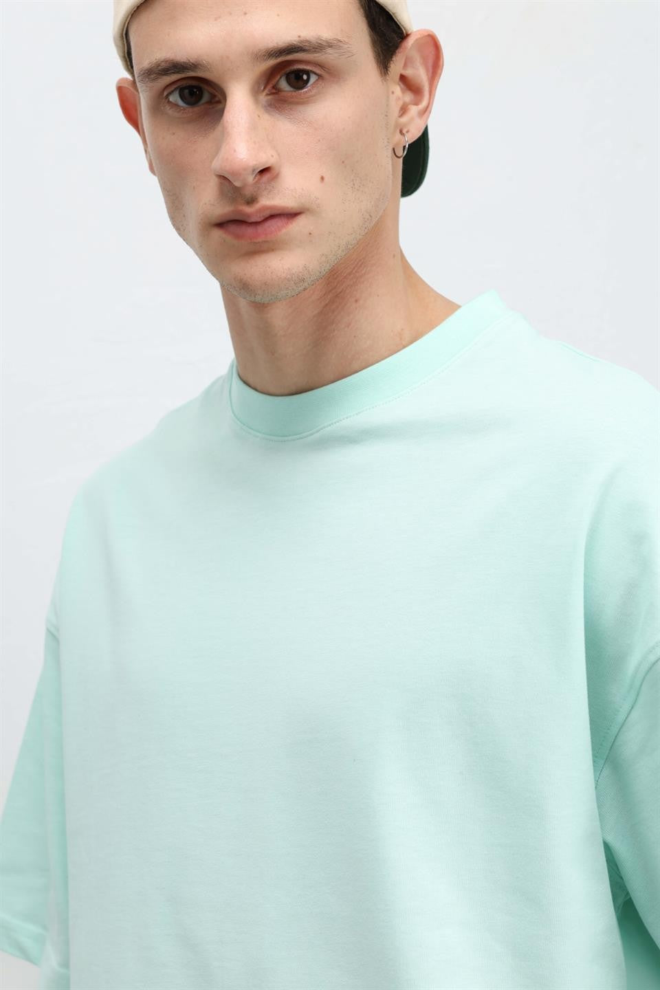 Basic Oversized Crew-Neck T-Shirt
