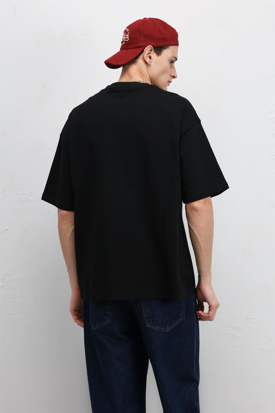 Basic Oversized Crew-Neck T-Shirt