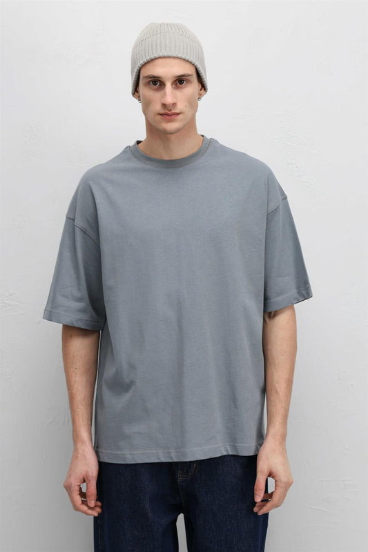 Basic Oversized Crew-Neck T-Shirt