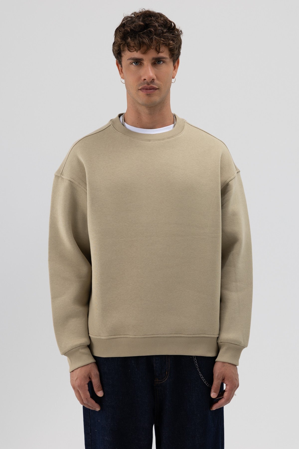 Basic Crew Neck Oversized Sweatshirt