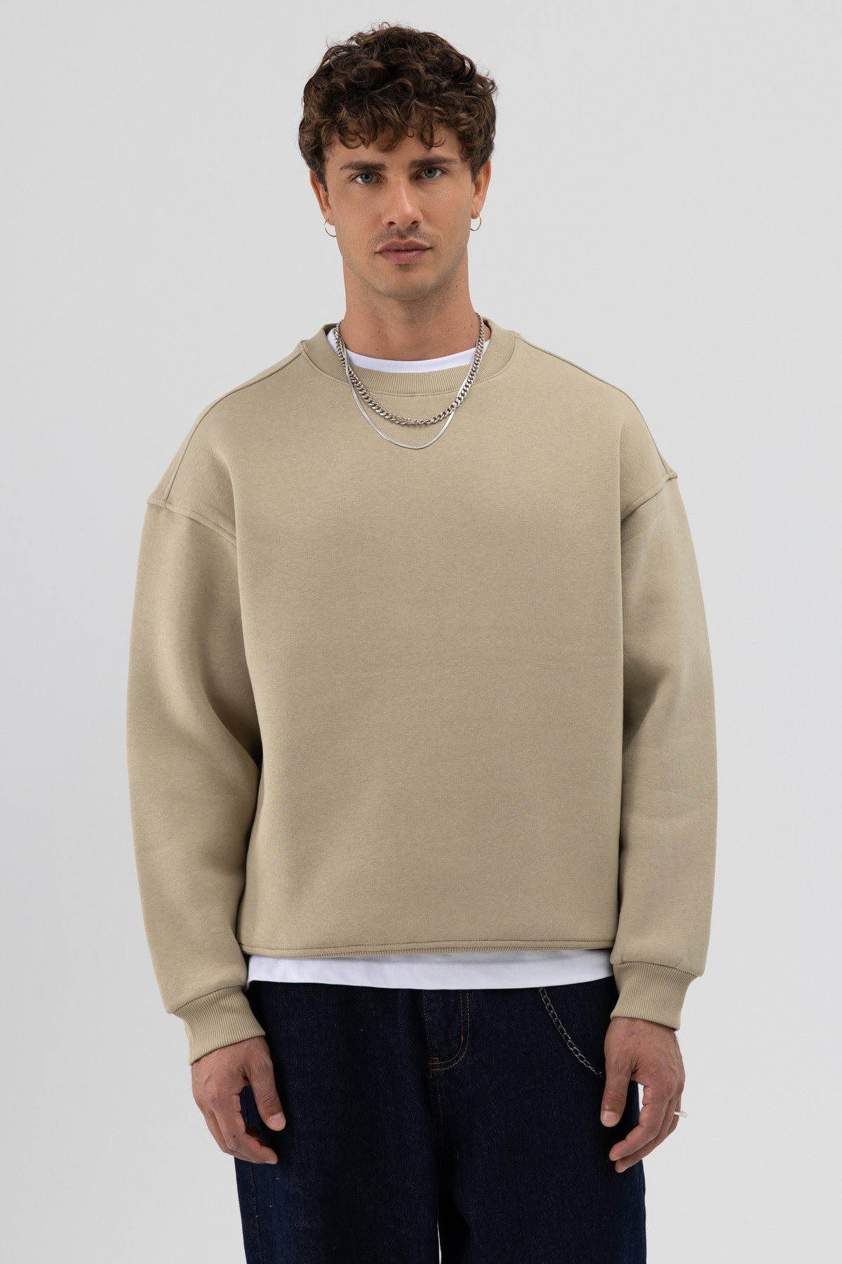Basic Crew Neck Oversized Sweatshirt