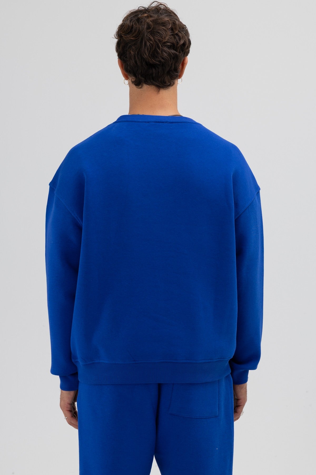 Basic Crew Neck Oversized Sweatshirt