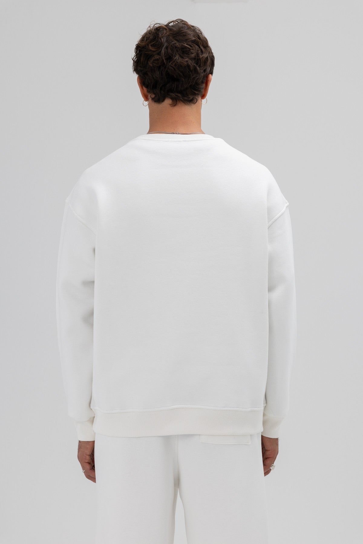 Basic Crew Neck Oversized Sweatshirt