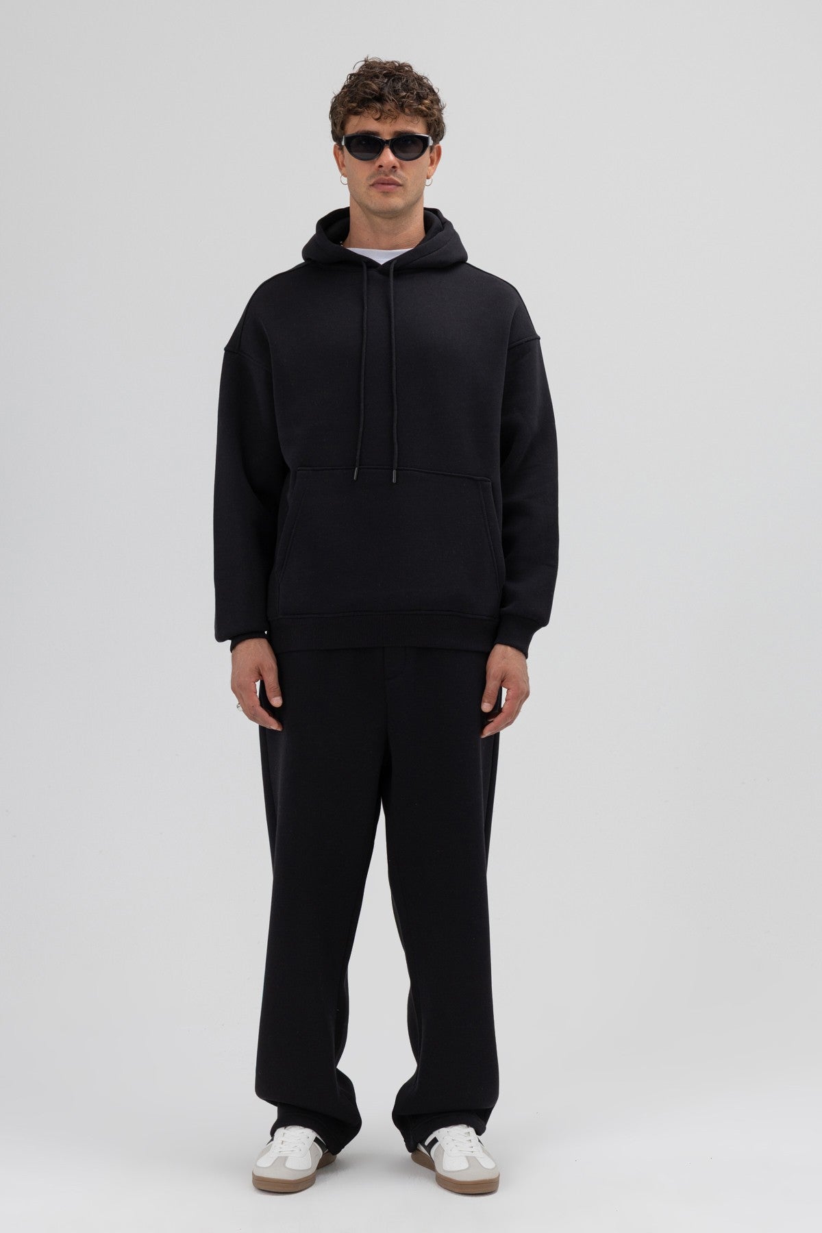 Basic Oversized Hooded Sweatshirt