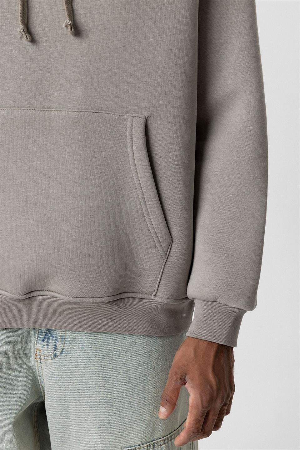 Basic Oversized Hooded Sweatshirt