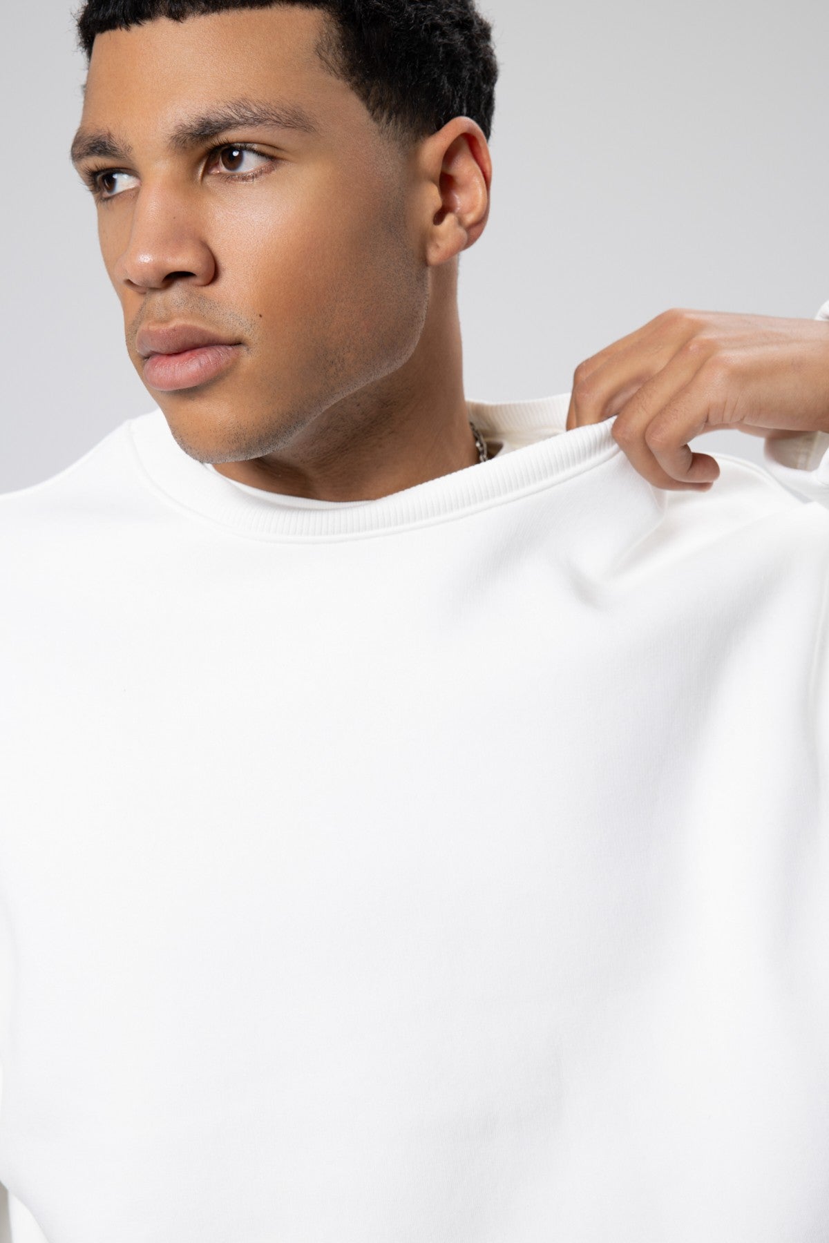Boxy Fit Basic Sweatshirt