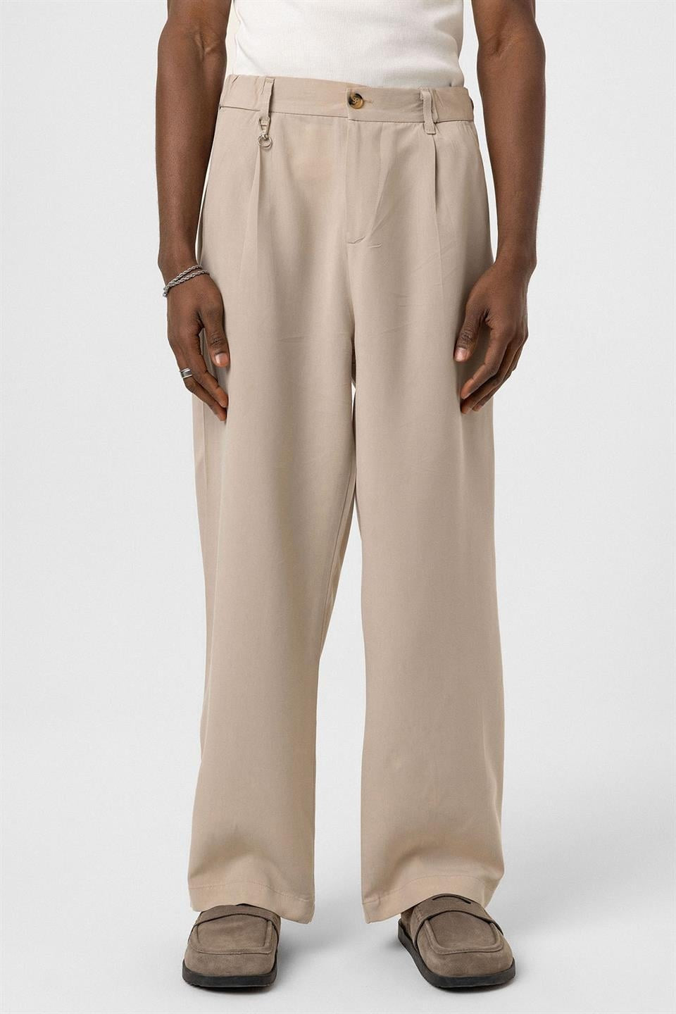 Relaxed-Fit Fabric Pants