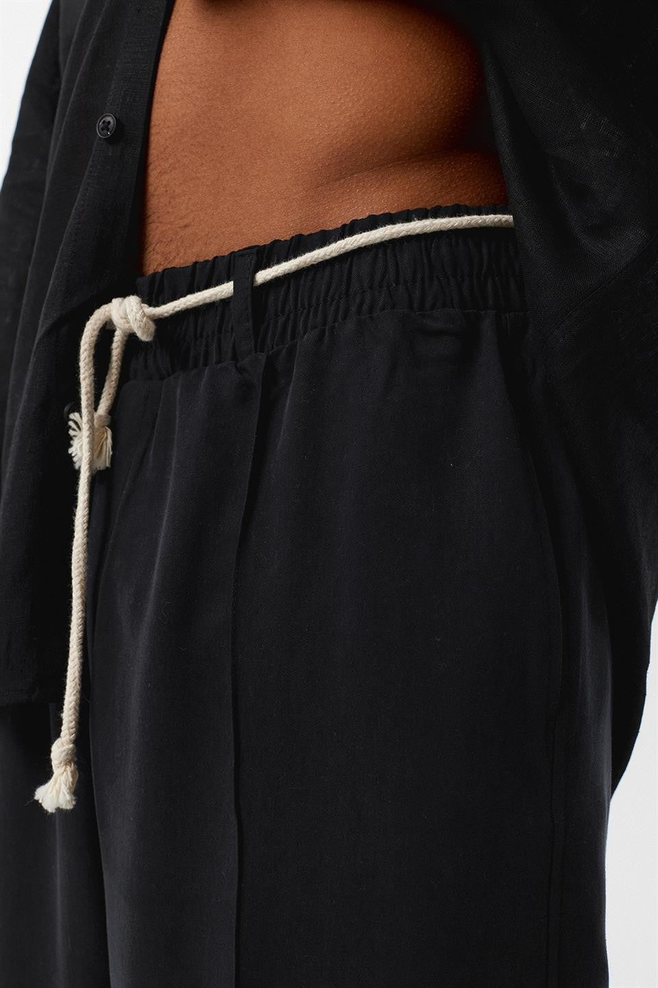 Baggy Lyocell Pants with Detailed Waistband