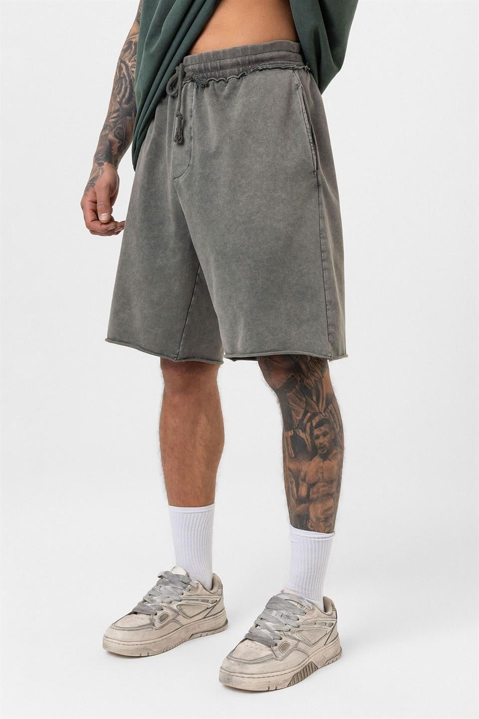 Oversized Shorts (Machine Washable)