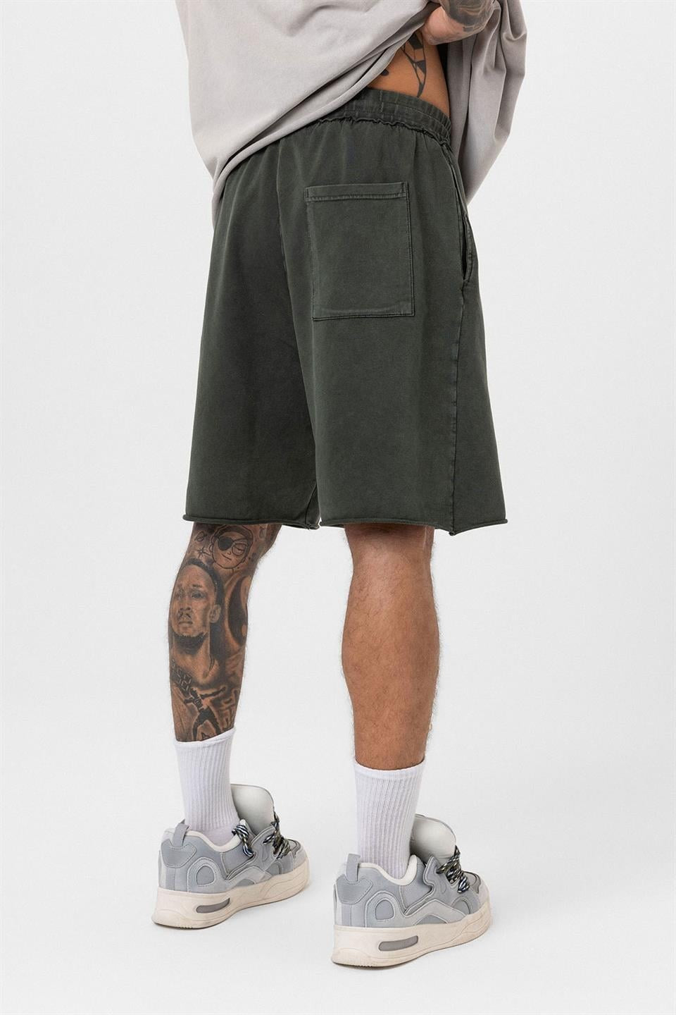 Oversized Shorts (Machine Washable)