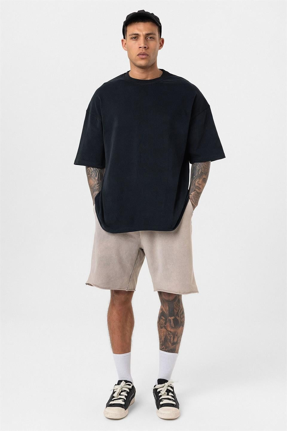Oversized Shorts (Machine Washable)