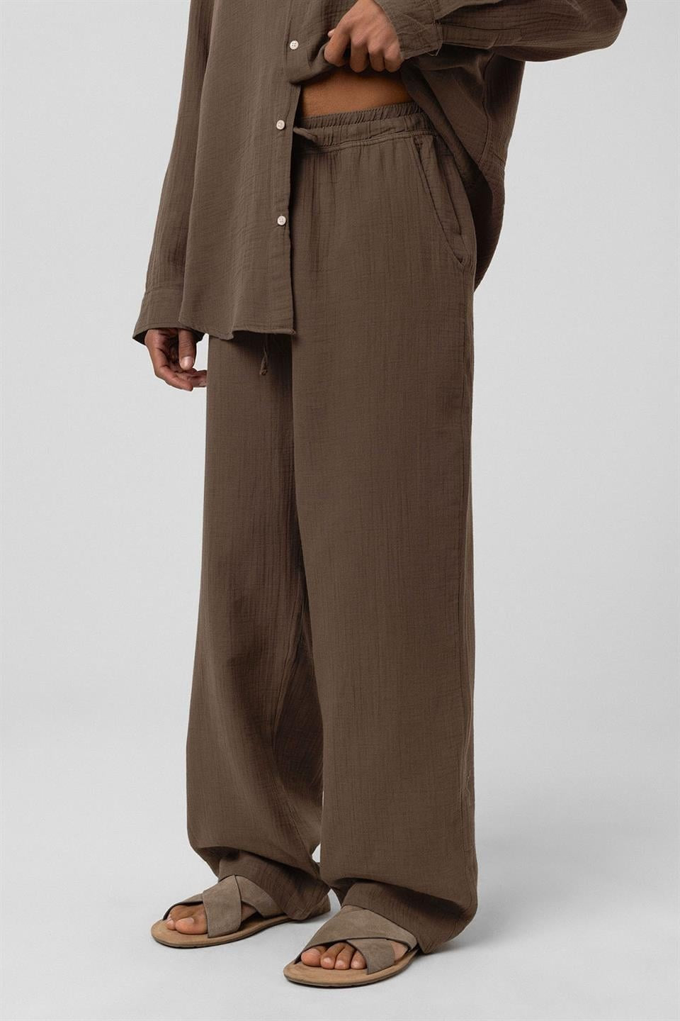Baggy-Fit Muslin Linen Pants
