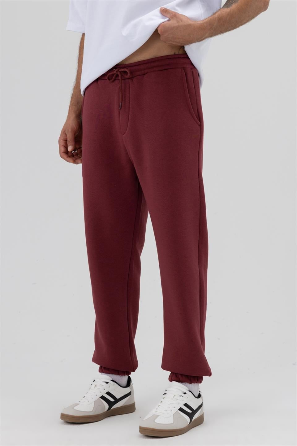Basic Sweatpants with Elastic Cuffs