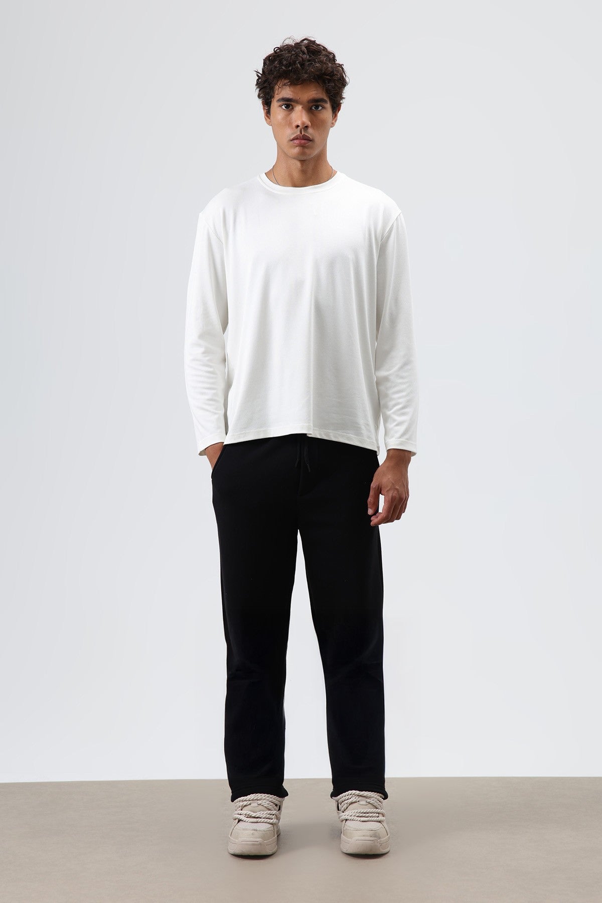 Black Baggy Sweatpants (Machine Washable)
