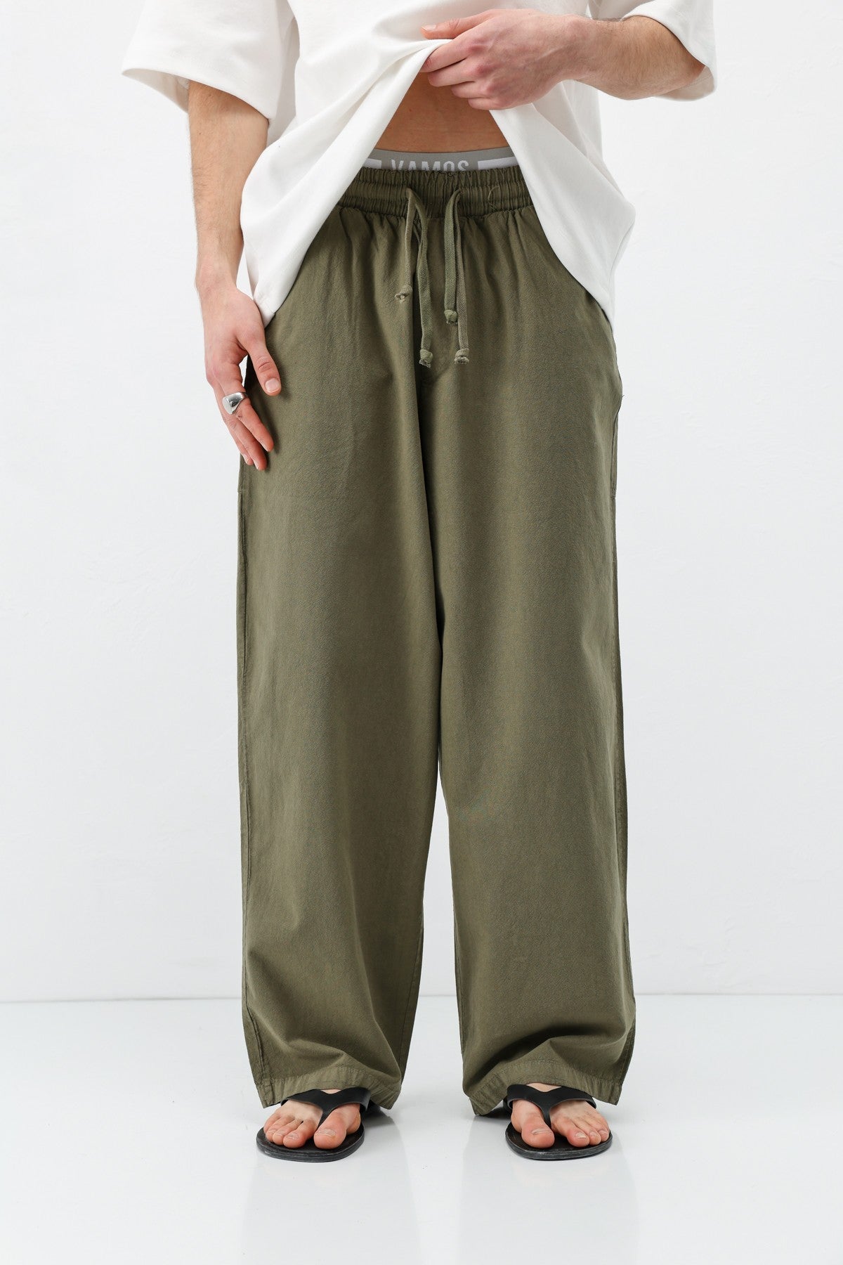 Super Baggy-Fit Linen Pants