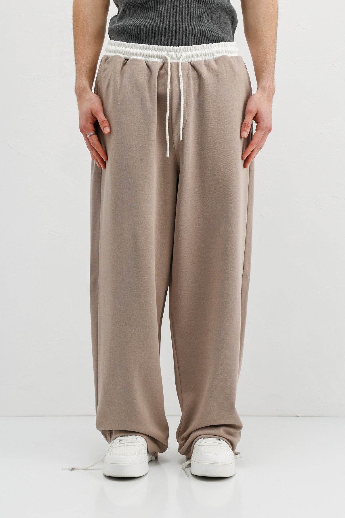 Baggy-Fit Sweatpants