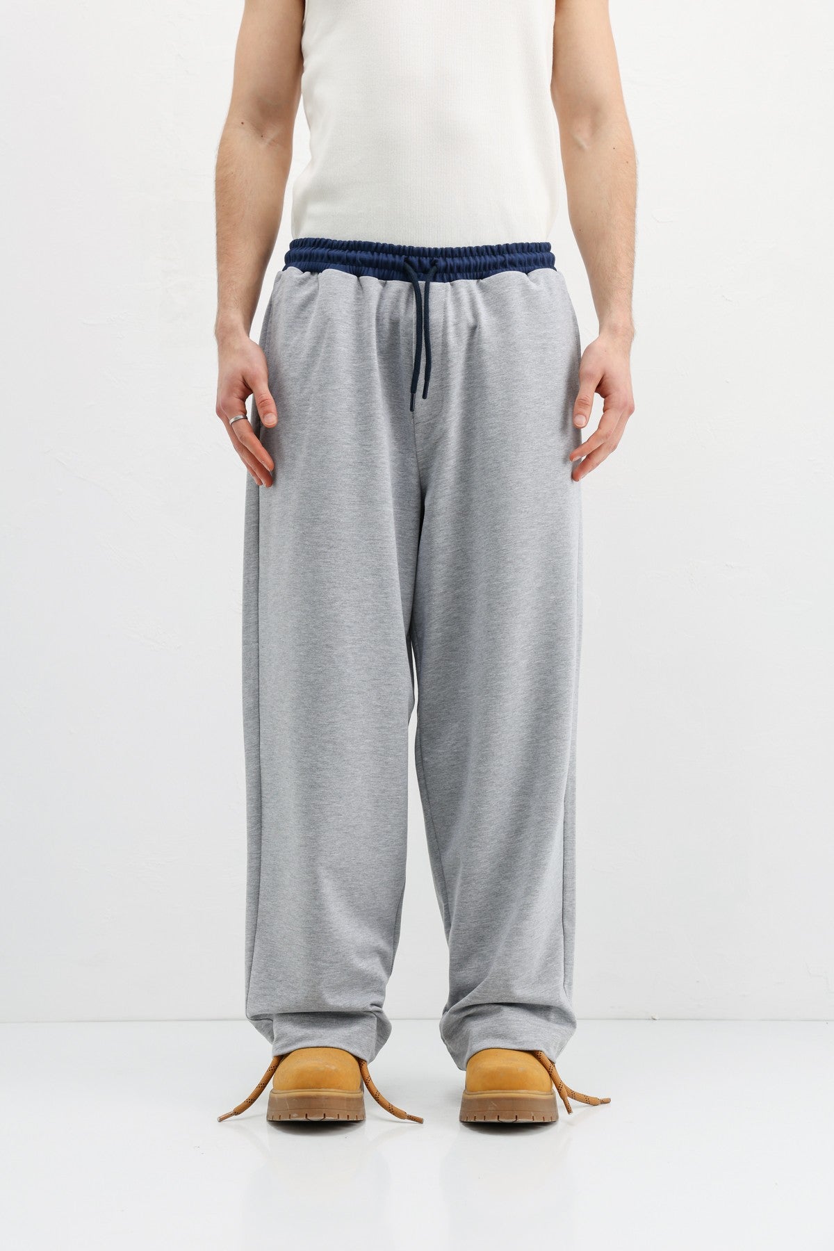 Baggy-Fit Sweatpants