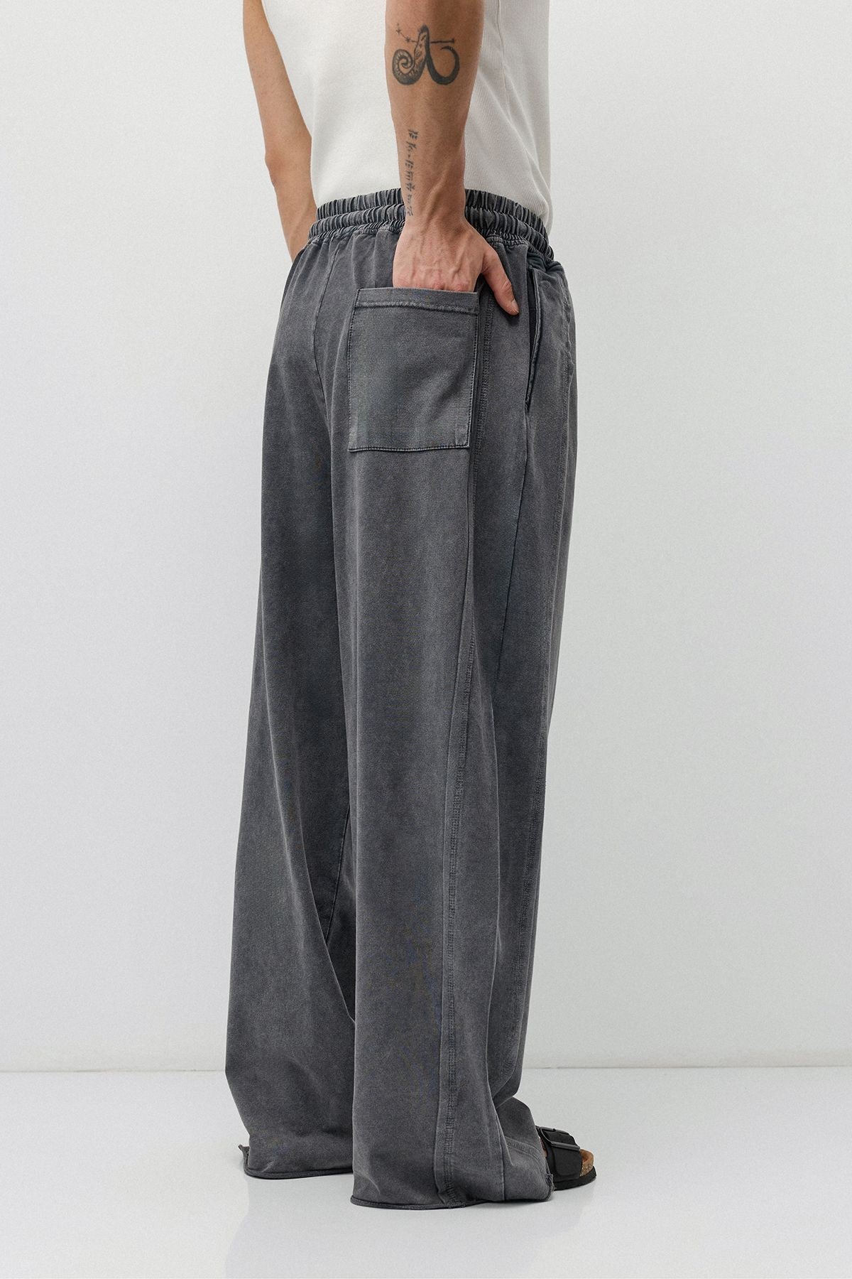 Pre-Washed Baggy Sweatpants
