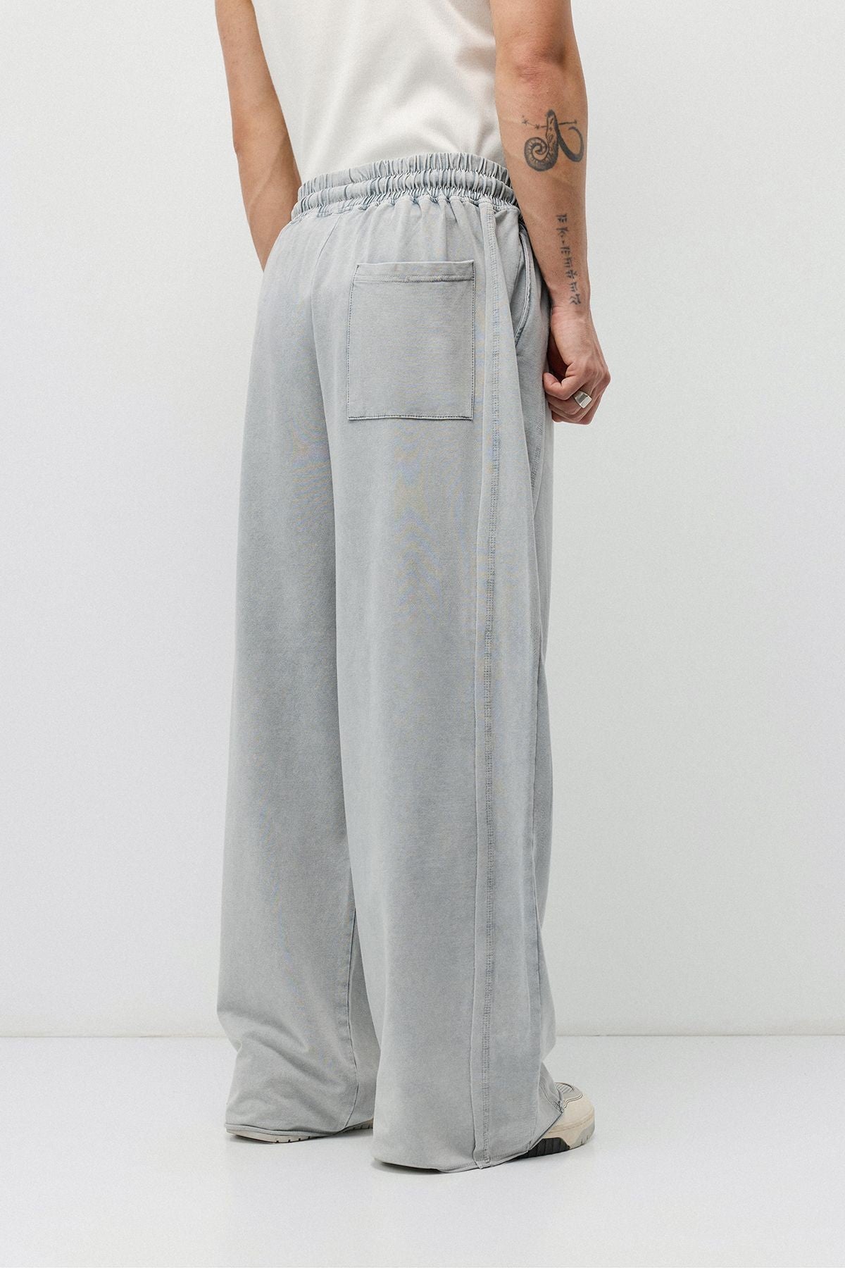 Pre-Washed Baggy Sweatpants