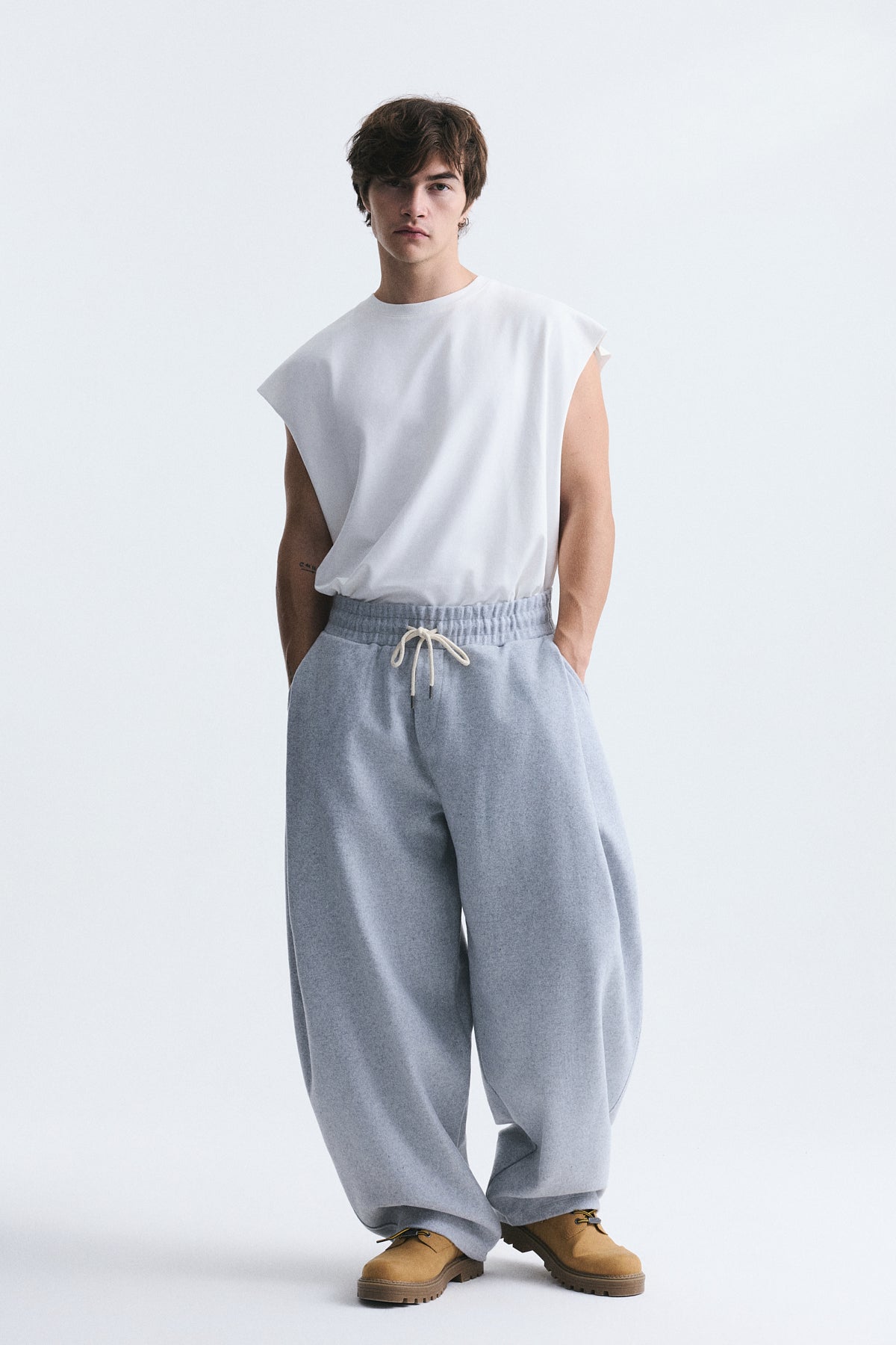 Balloon Fit Sweatpants with Pockets