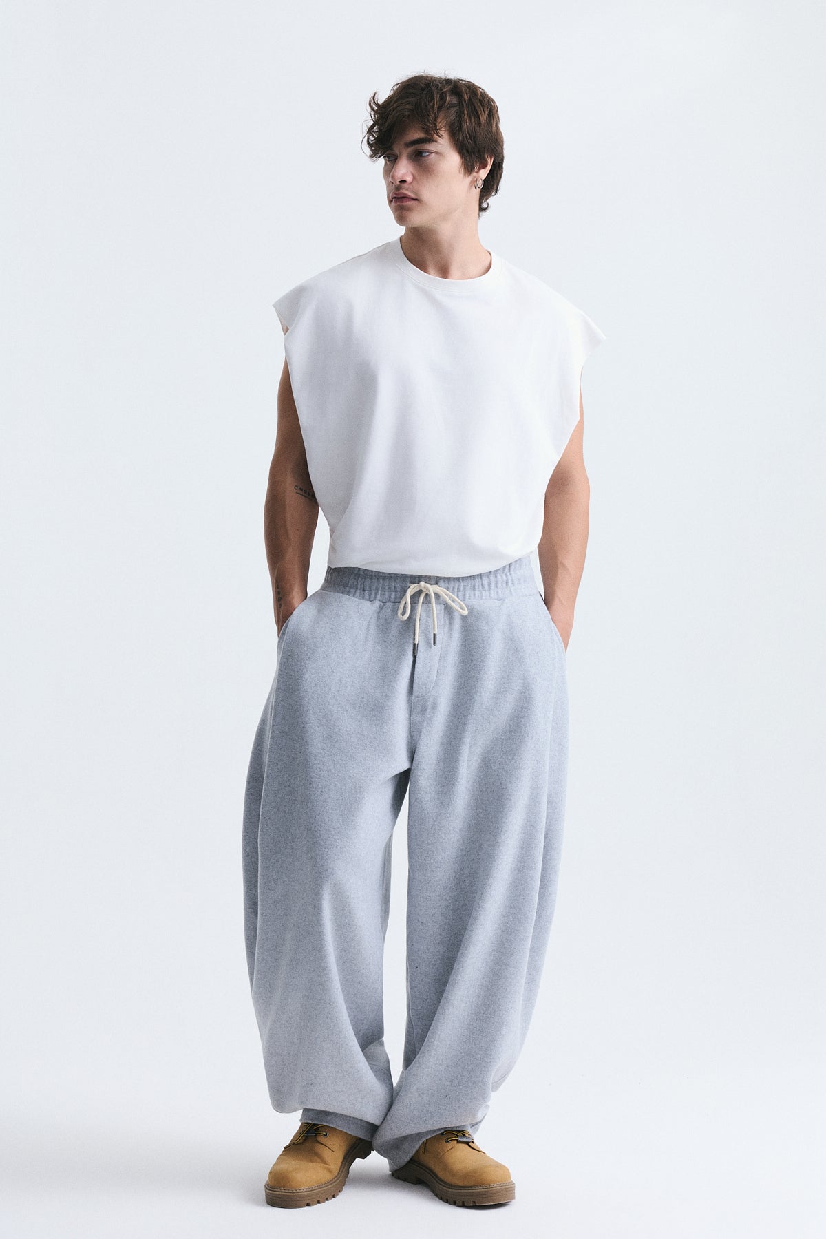 Balloon Fit Sweatpants with Pockets
