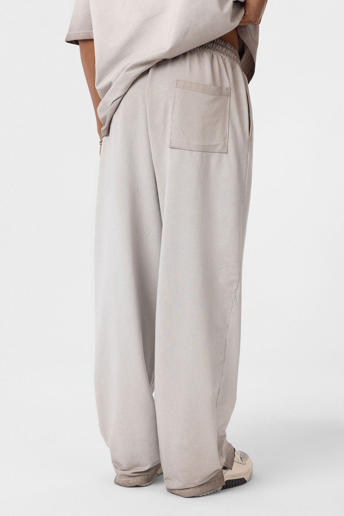 Machine-Washable Oversized Sweatsuit