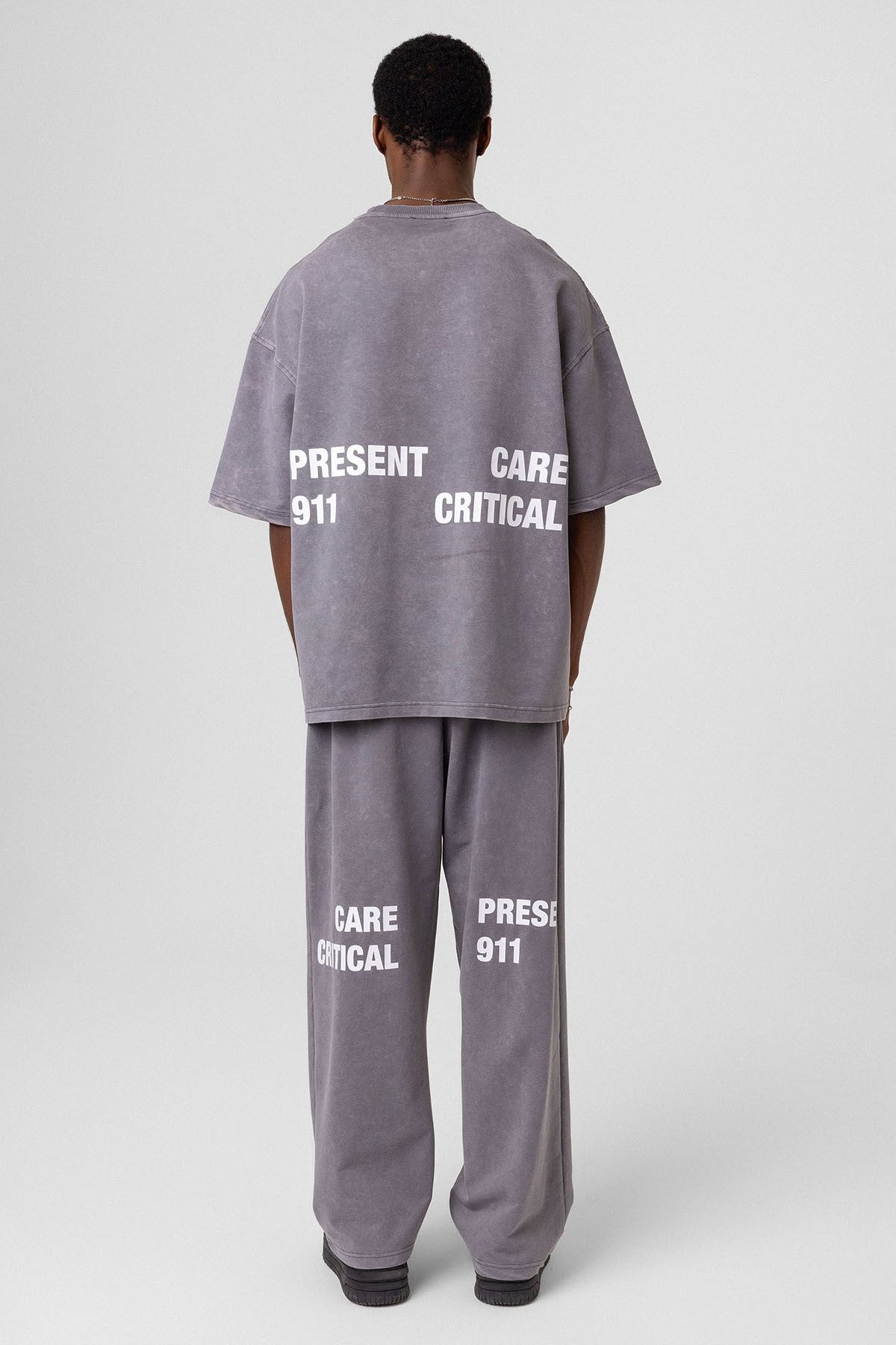 Oversized Sweatsuit Set with Back Print (Washed)