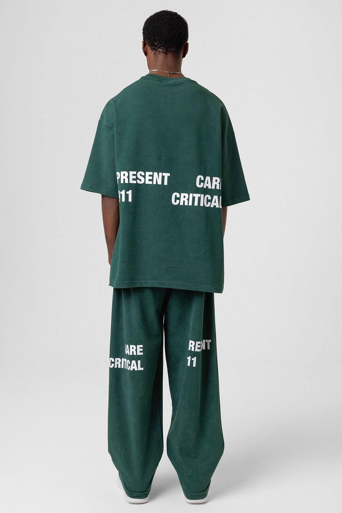 Oversized Sweatsuit Set with Back Print (Washed)