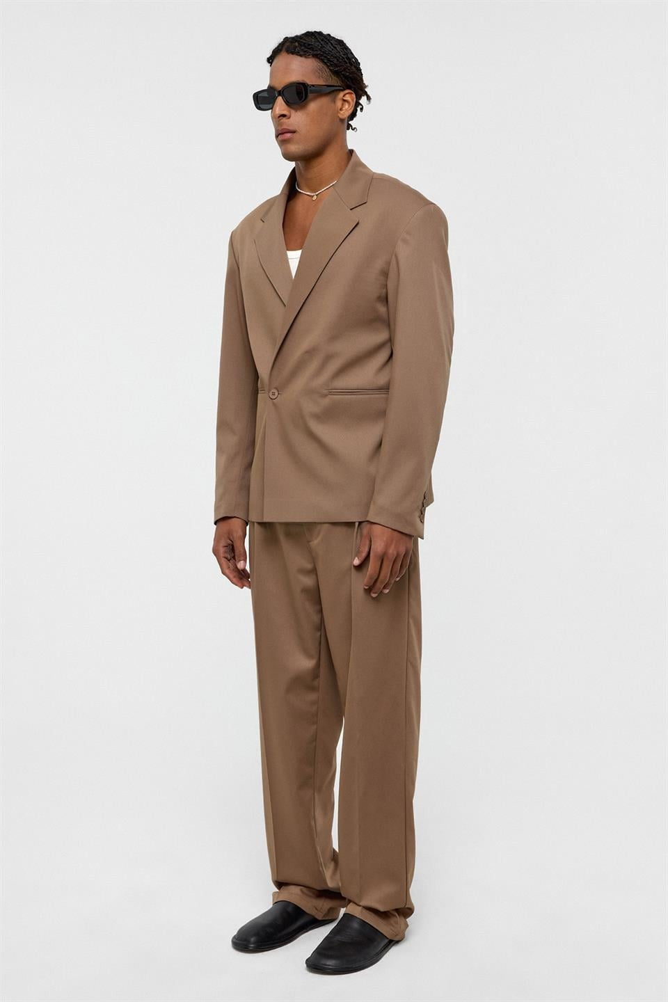Single-Button Oversized Suit