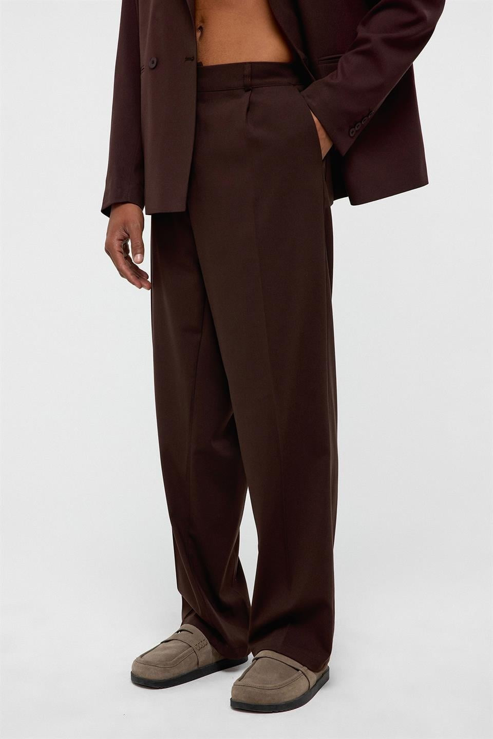 Single-Button Oversized Suit