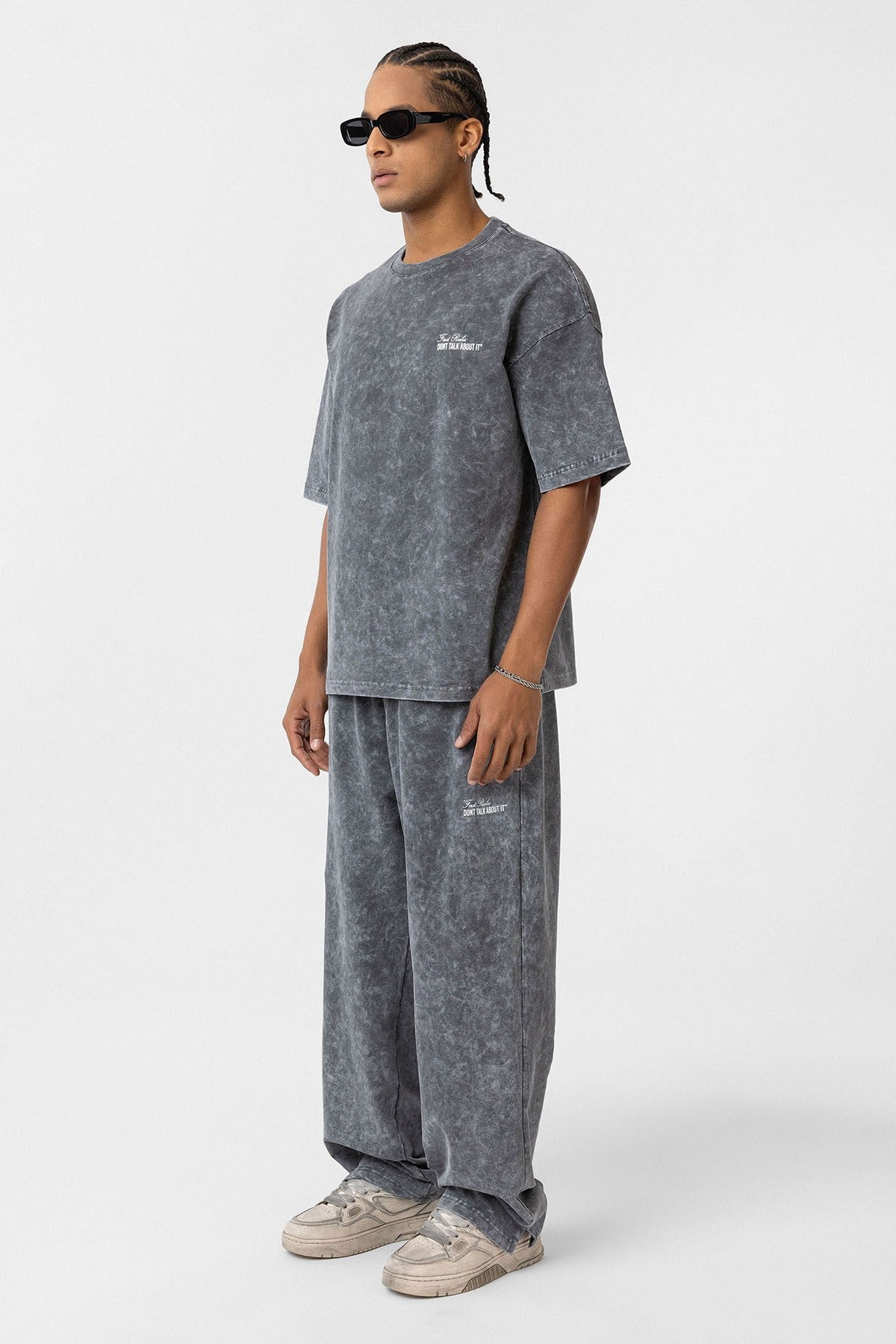 Oversized Sweatsuit Set with Back Print (Washed Look)