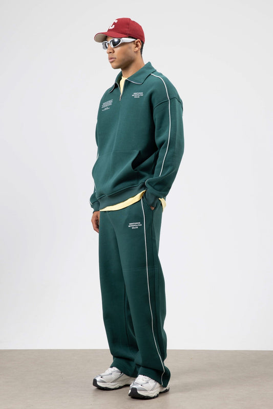 Oversized Sweatsuit Set with Striped Details V90-18