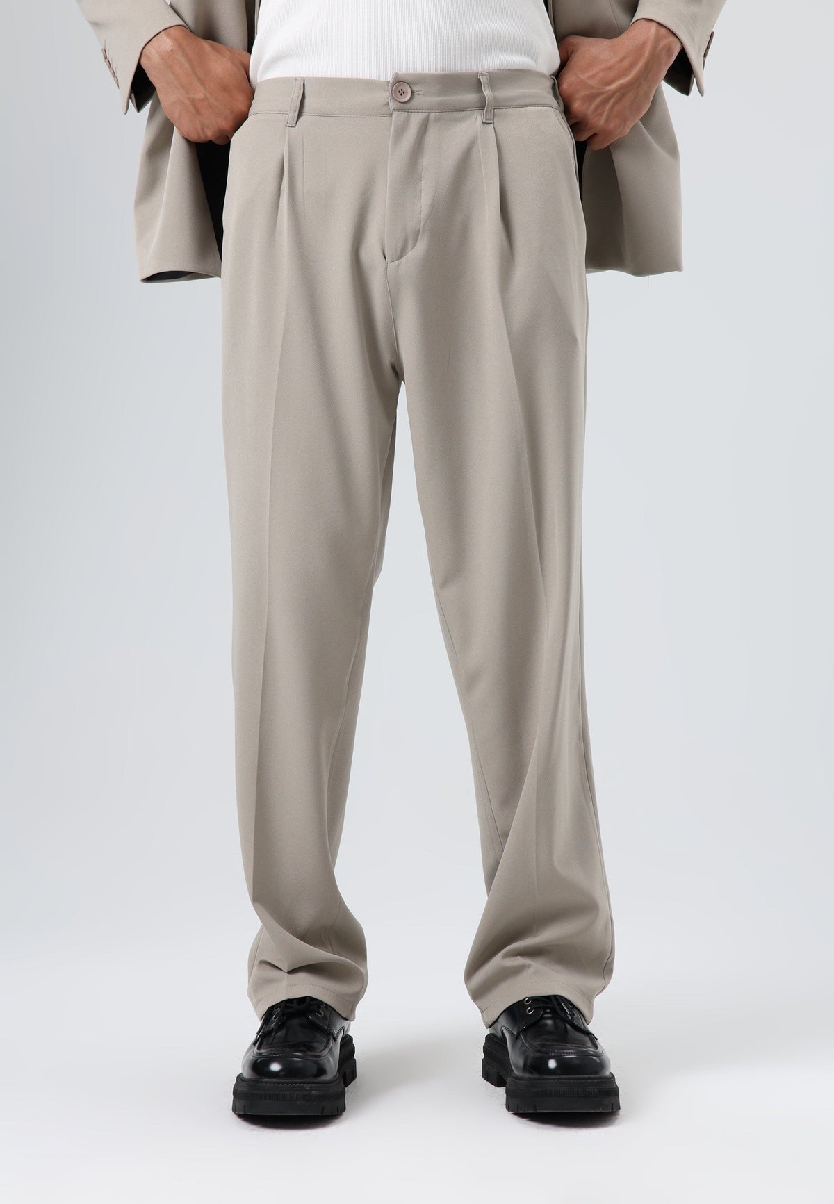 Oversized Double-Breasted Suit